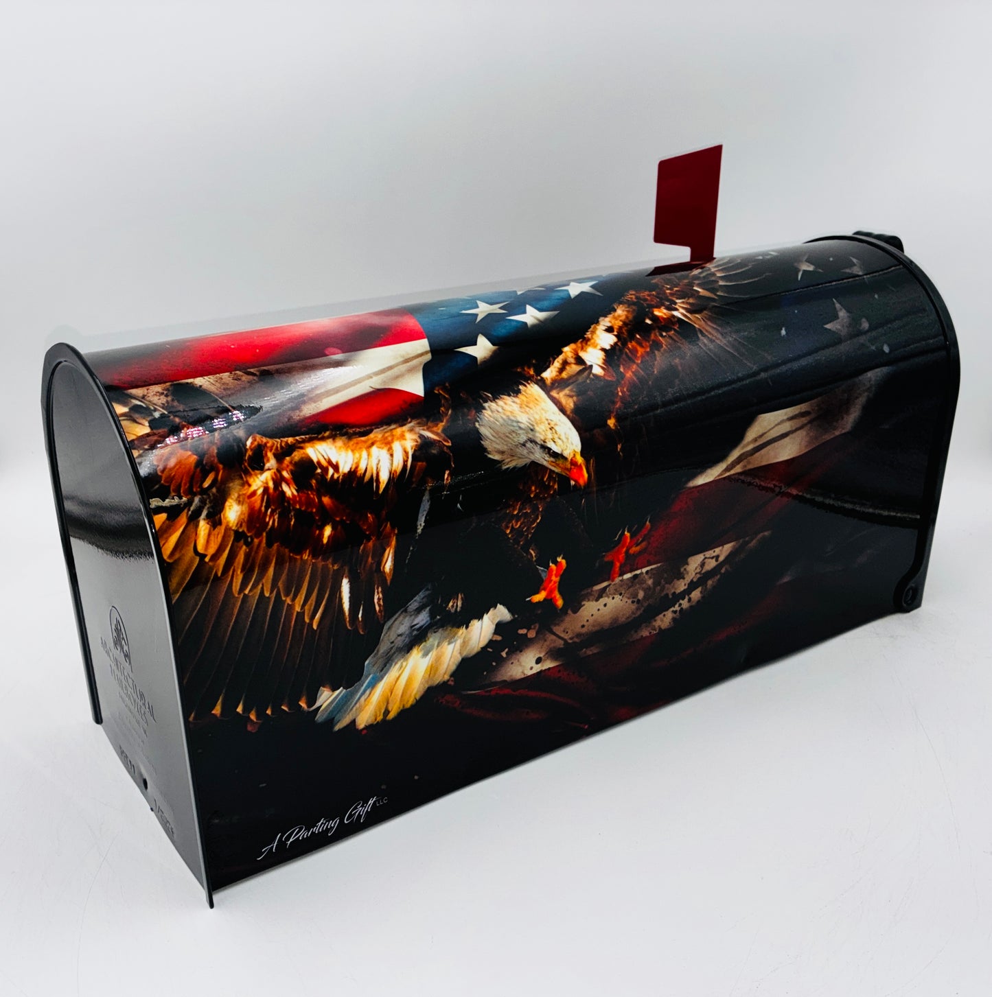Eagle landing custom mailbox:  Patriotic father's day Gift