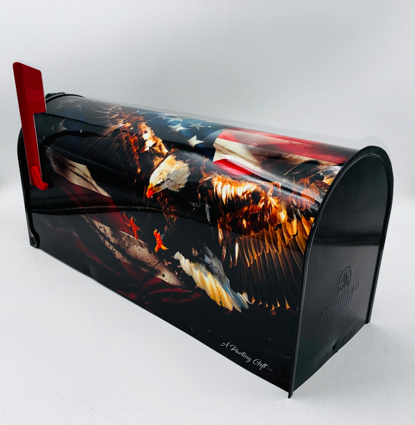 Eagle landing custom mailbox:  Patriotic father's day Gift