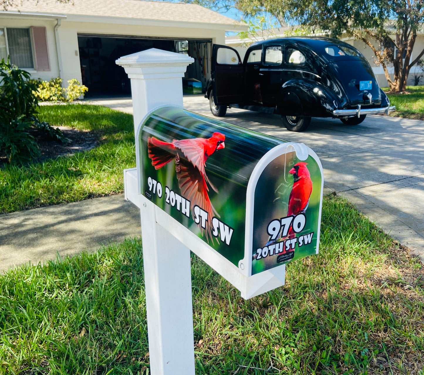 Cardinal Bird Custom Mailbox, Personalized Christmas gift for Mom and Dad